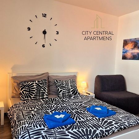 City Center Apartments - Moderna Brno Rimske Namesti VI Esterno foto