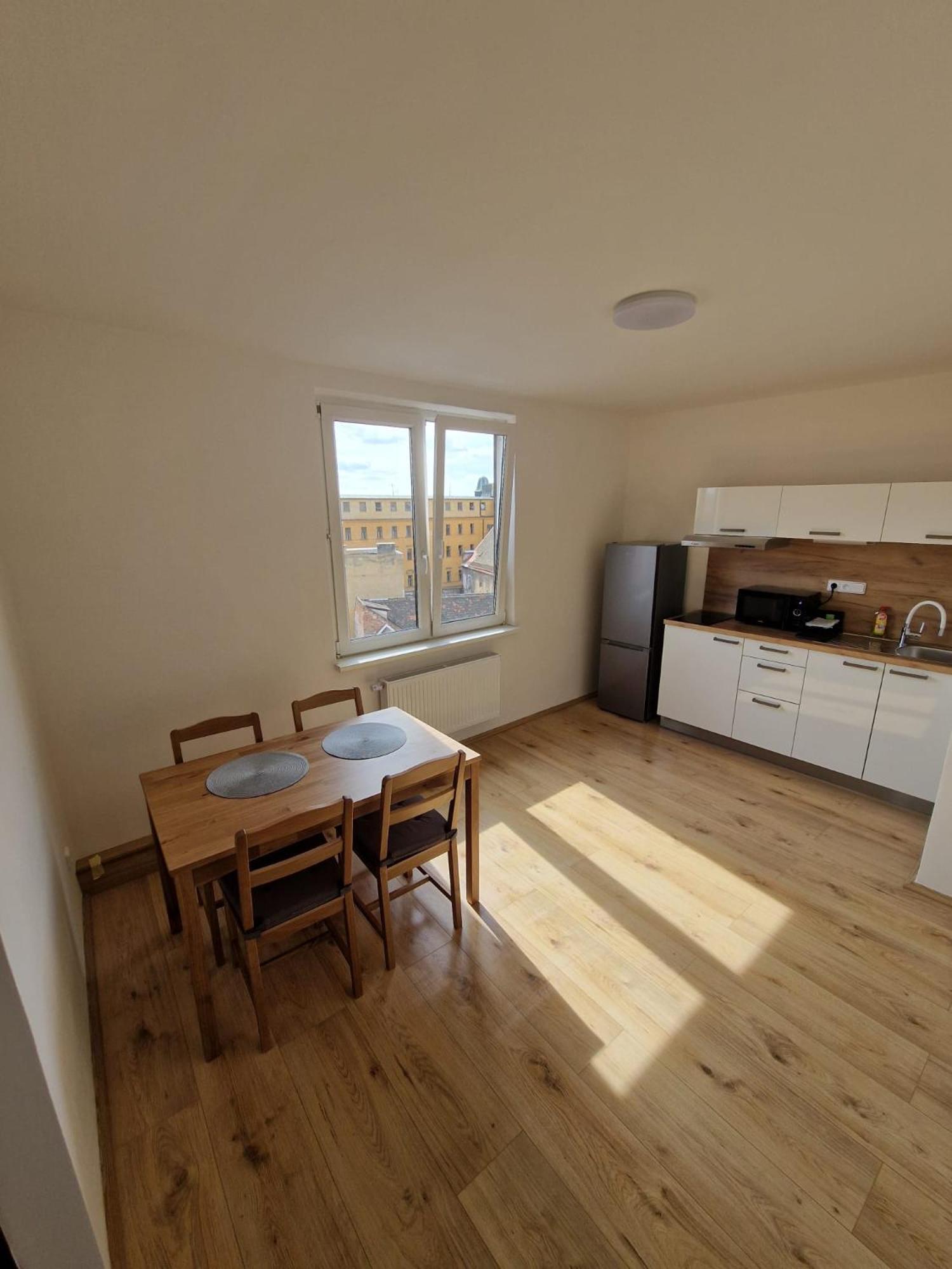 City Center Apartments - Moderna Brno Rimske Namesti VI Esterno foto